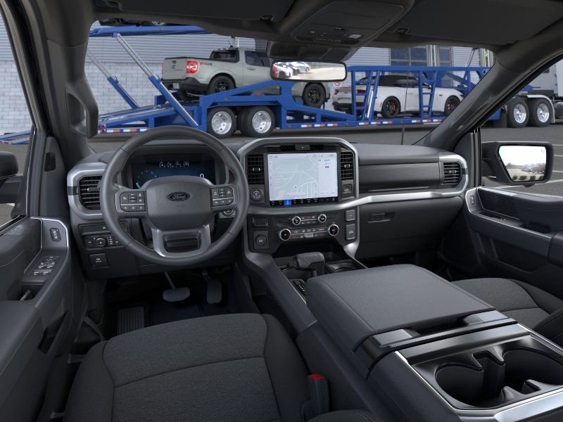 2025 Ford F-150 XLT photo 9
