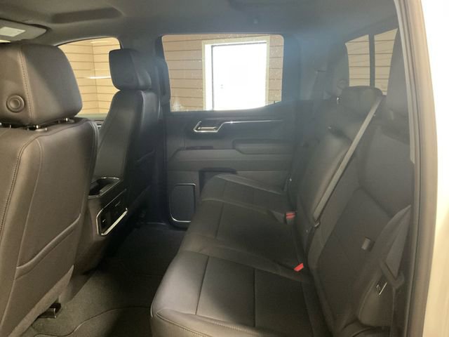 2025 Gmc Sierra 1500 SLT photo 9