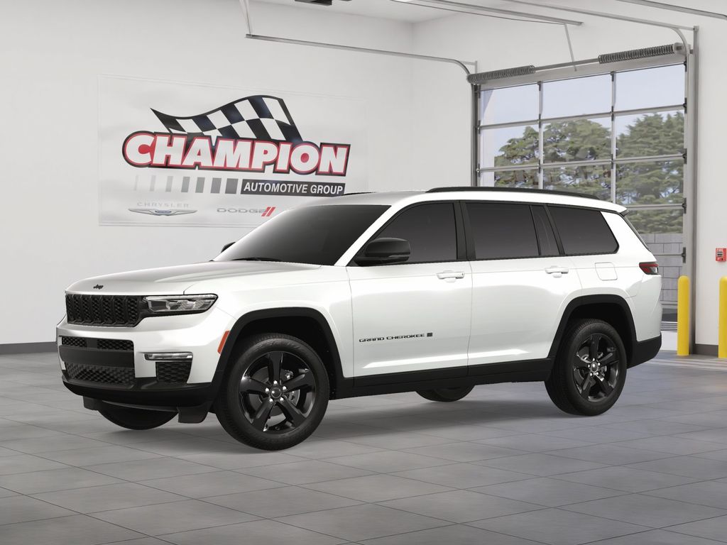 2025 Jeep Grand Cherokee Limited photo 2