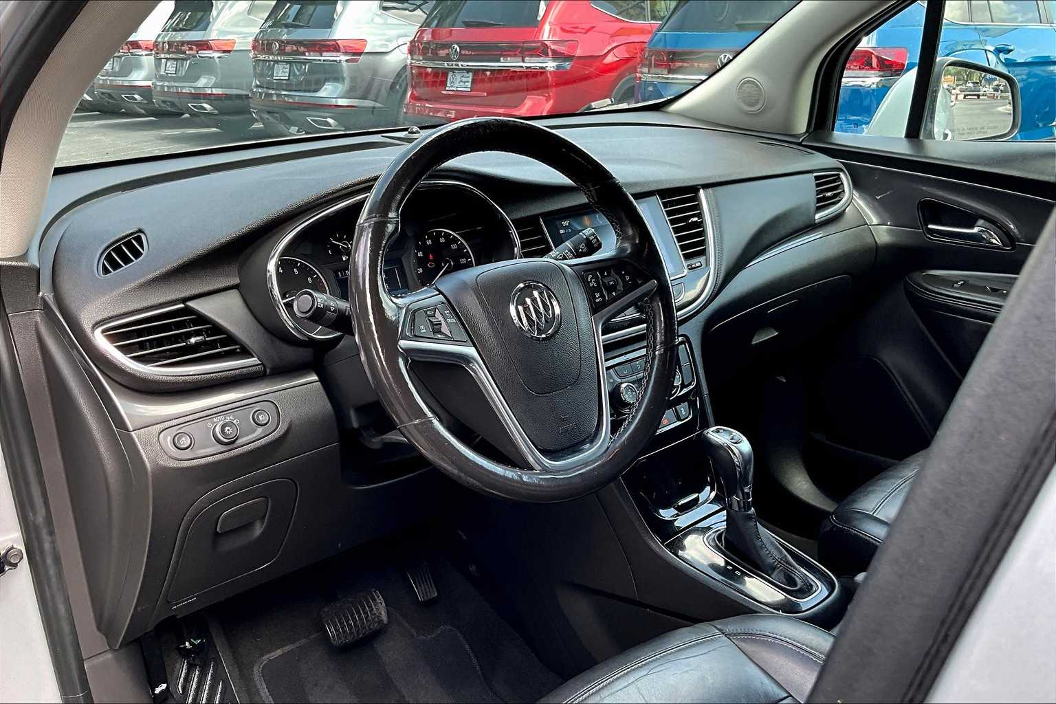 2020 Buick Encore Essence photo 16