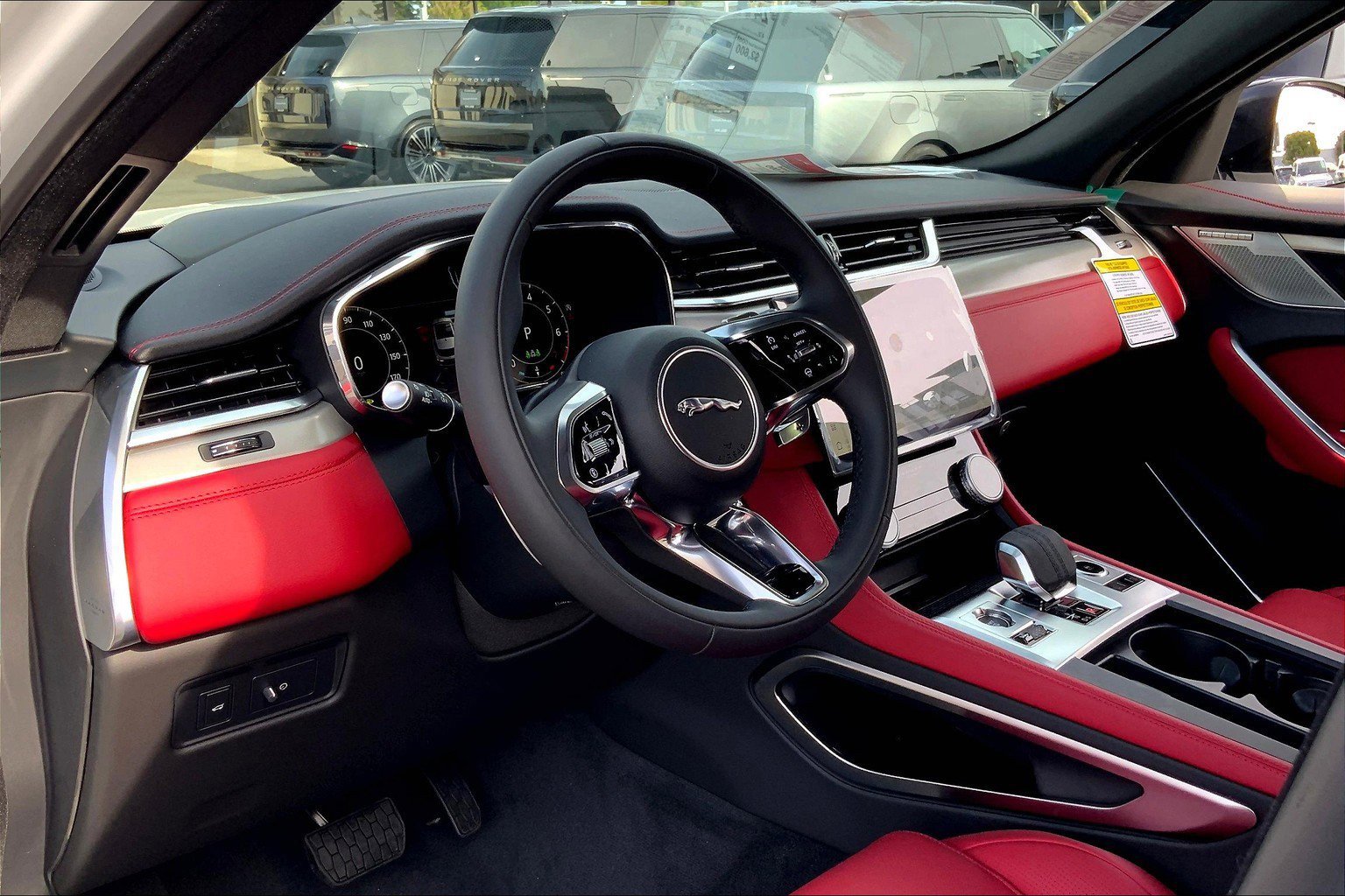 2026 Jaguar F-PACE P250 R-Dynamic S photo 8