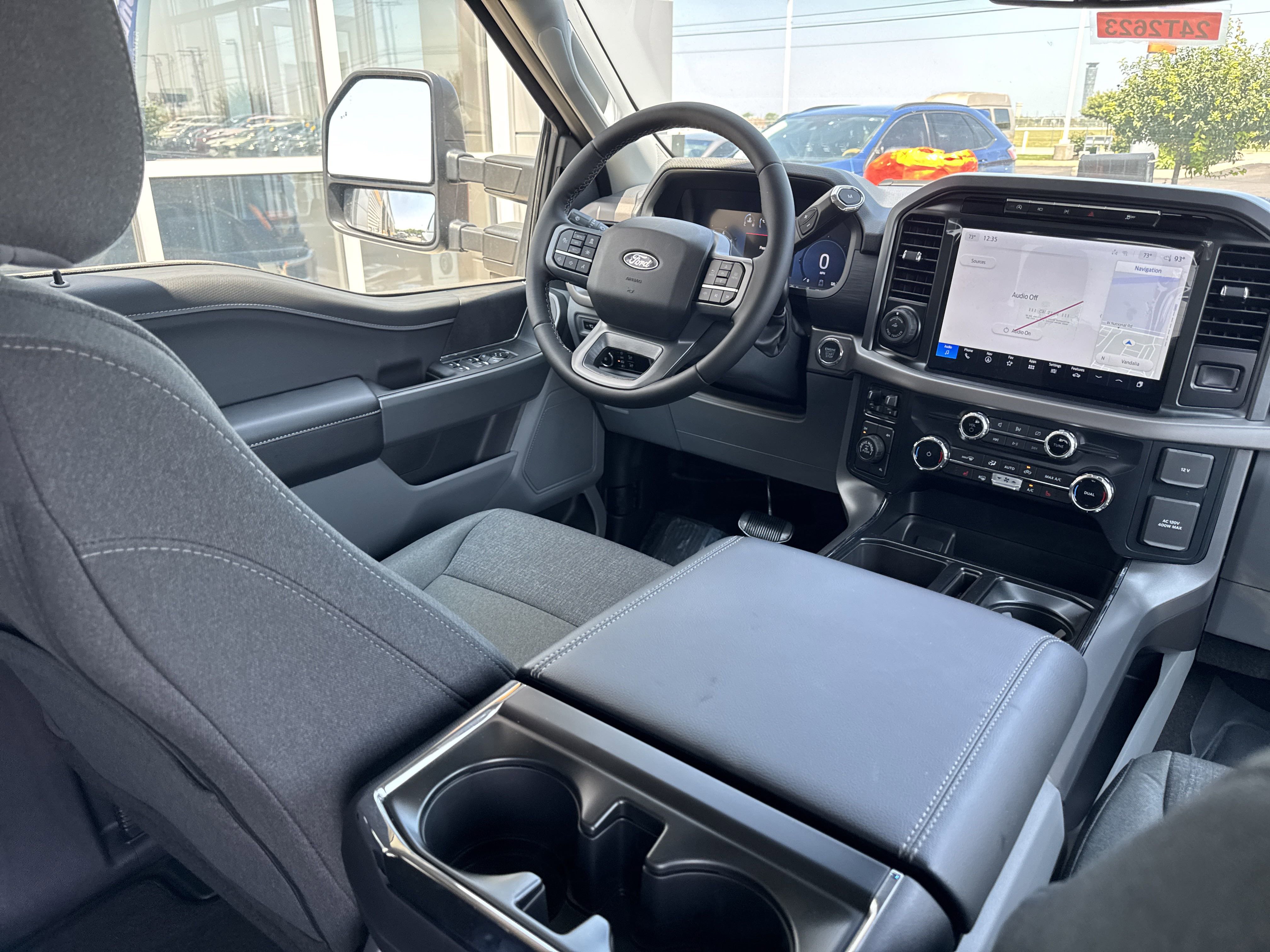 2024 Ford F-150 XLT photo 6