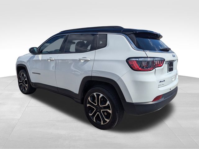 2023 Jeep Compass Limited photo 2