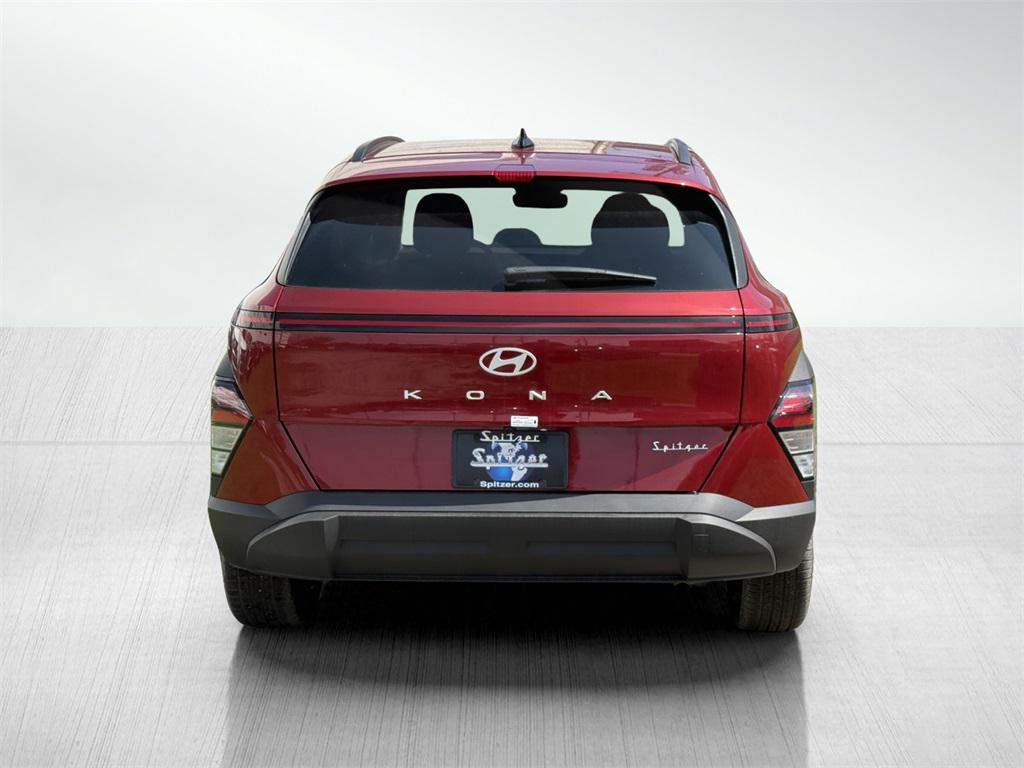 2025 Hyundai Kona SEL photo 5