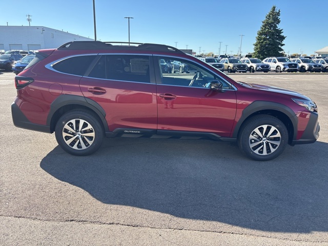 2025 Subaru Outback Premium photo 2