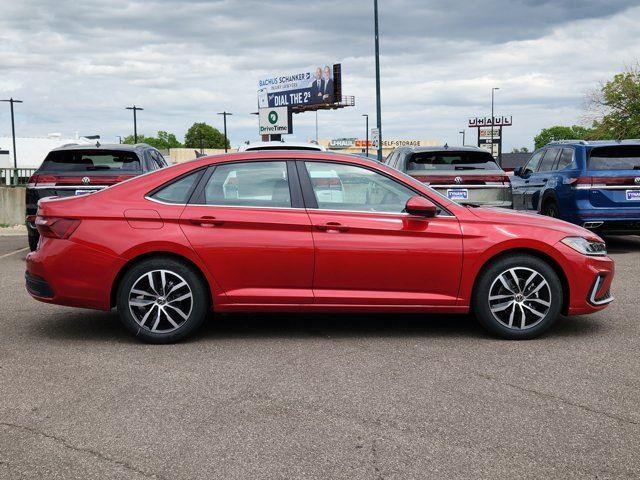 2025 Volkswagen Jetta SE photo 2
