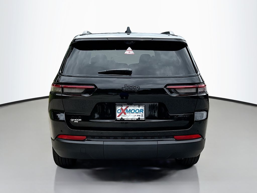 2025 Jeep Grand Cherokee Limited photo 3
