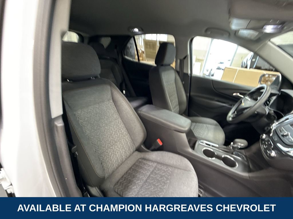 2023 Chevrolet Equinox LT photo 28
