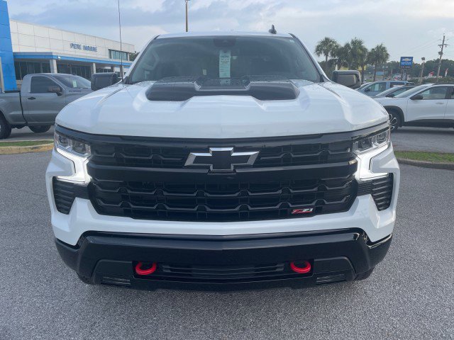 2025 Chevrolet Silverado 1500 LT Trail Boss photo 2