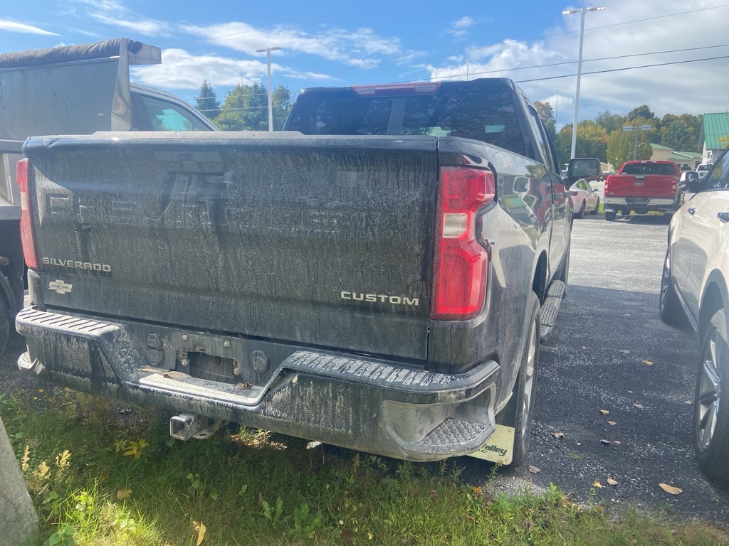 2021 Chevrolet Silverado 1500 Custom photo 5