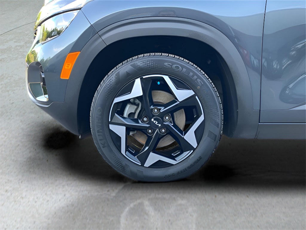 2024 Kia Seltos EX photo 31