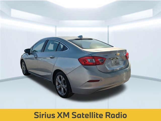 2017 Chevrolet Cruze Premier photo 4