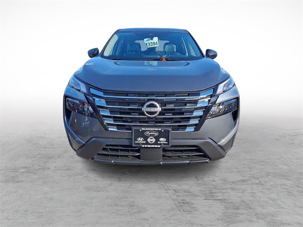 2025 Nissan Rogue S photo 2