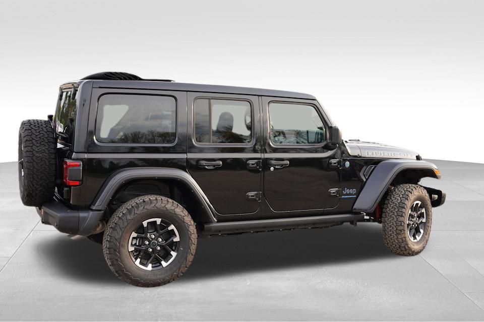 2024 Jeep Wrangler Rubicon 4xe photo 4