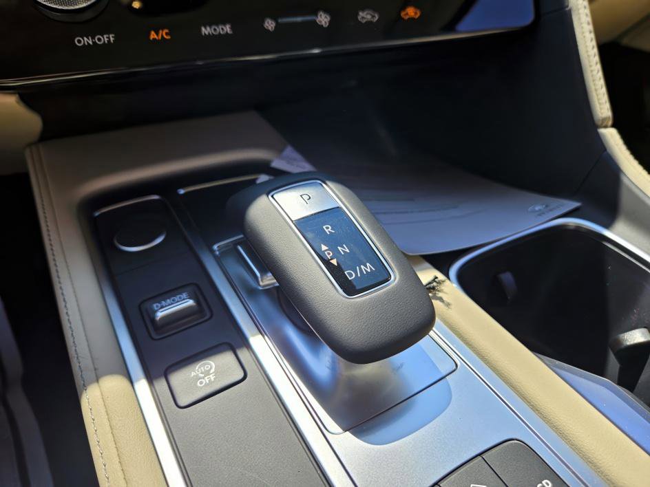 2025 Infiniti QX60 Pure photo 24