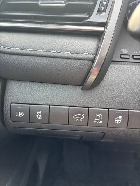 2021 Toyota Camry SE photo 18