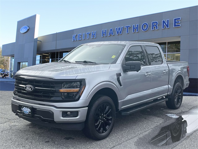 2024 Ford F-150 XLT photo 3