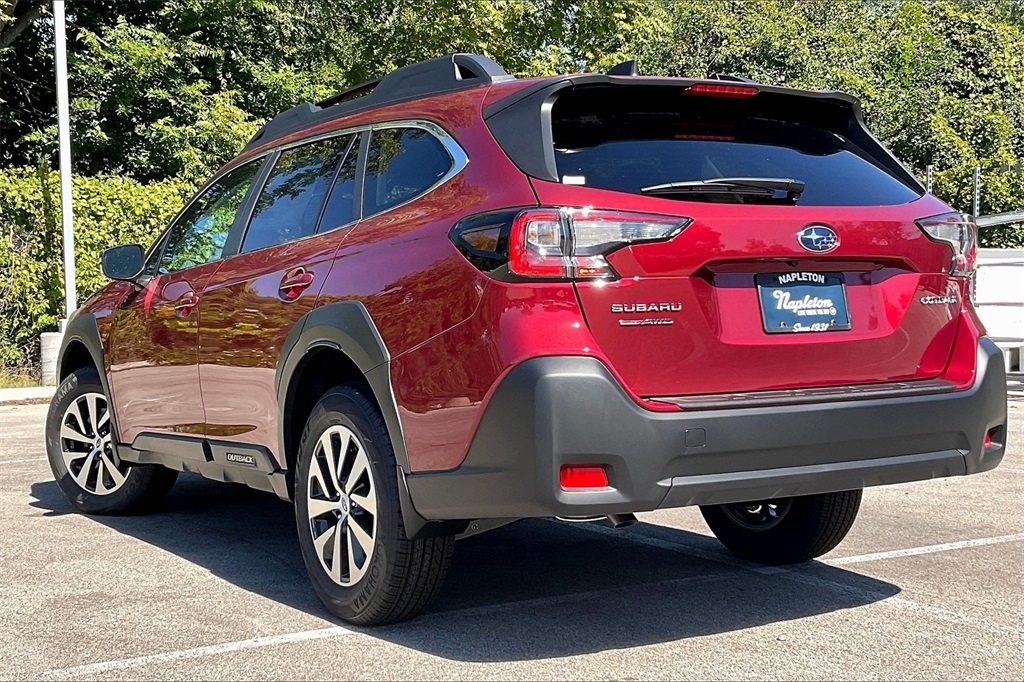 2025 Subaru Outback Premium photo 3