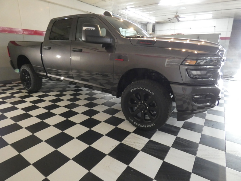 2025 Ram 2500 Big Horn photo 4