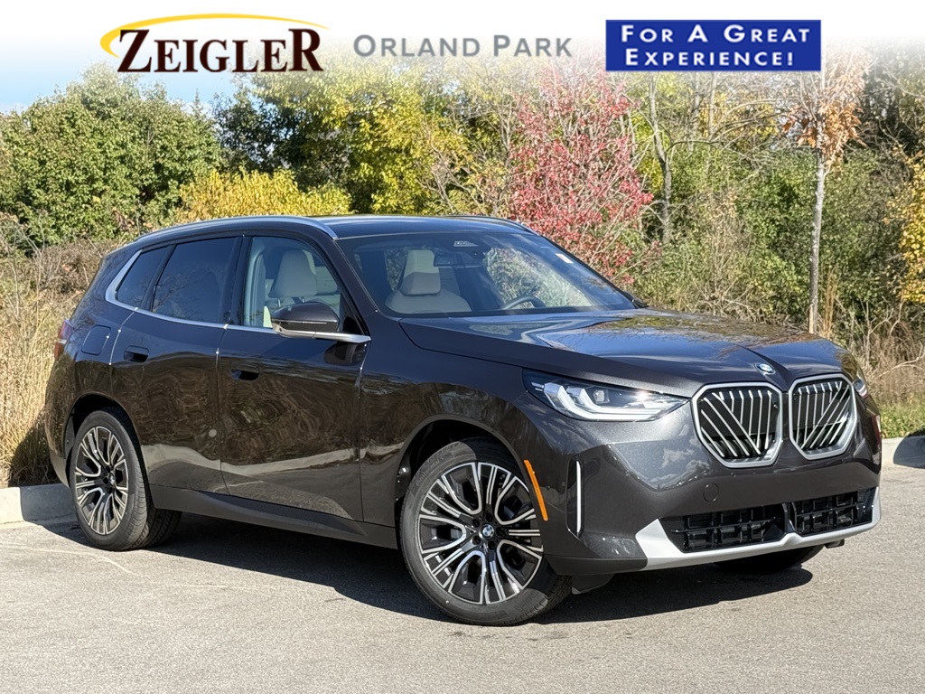 2026 BMW X3 30's photo