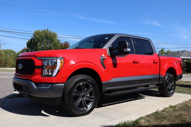 2023 Ford F-150 XLT photo 8