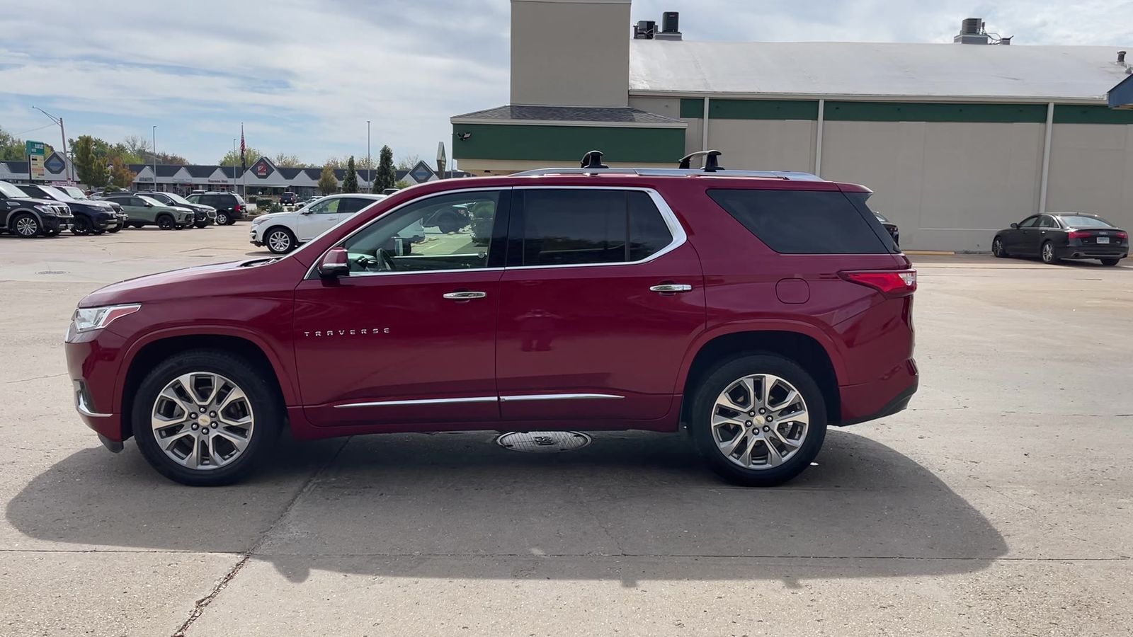 2018 Chevrolet Traverse Premier photo 21