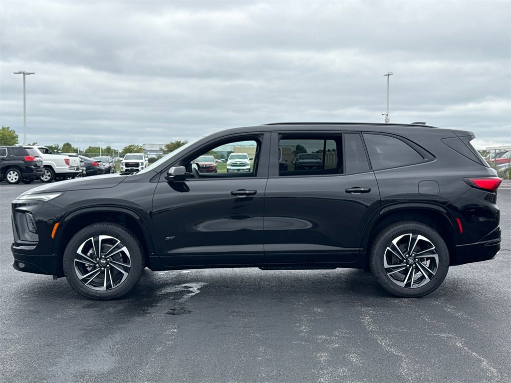 2026 Buick Enclave Sport Touring photo 4