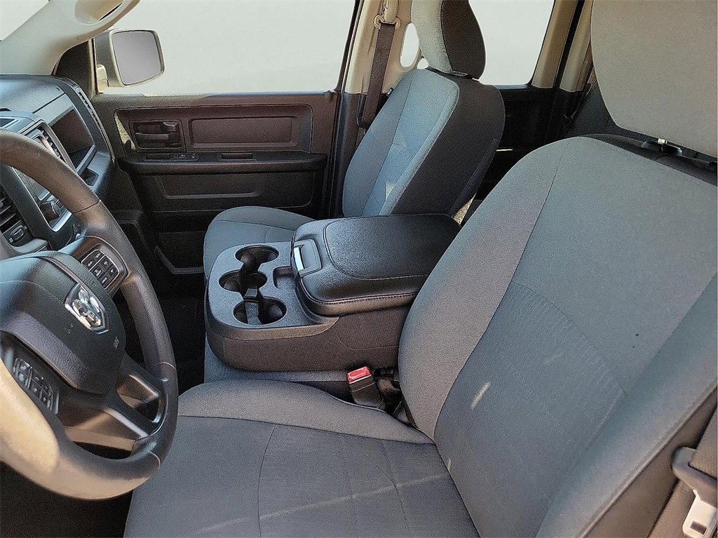 2021 Ram 1500 Classic Tradesman photo 12