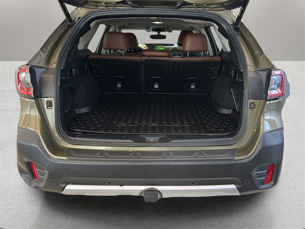 2021 Subaru Outback Touring XT photo 15