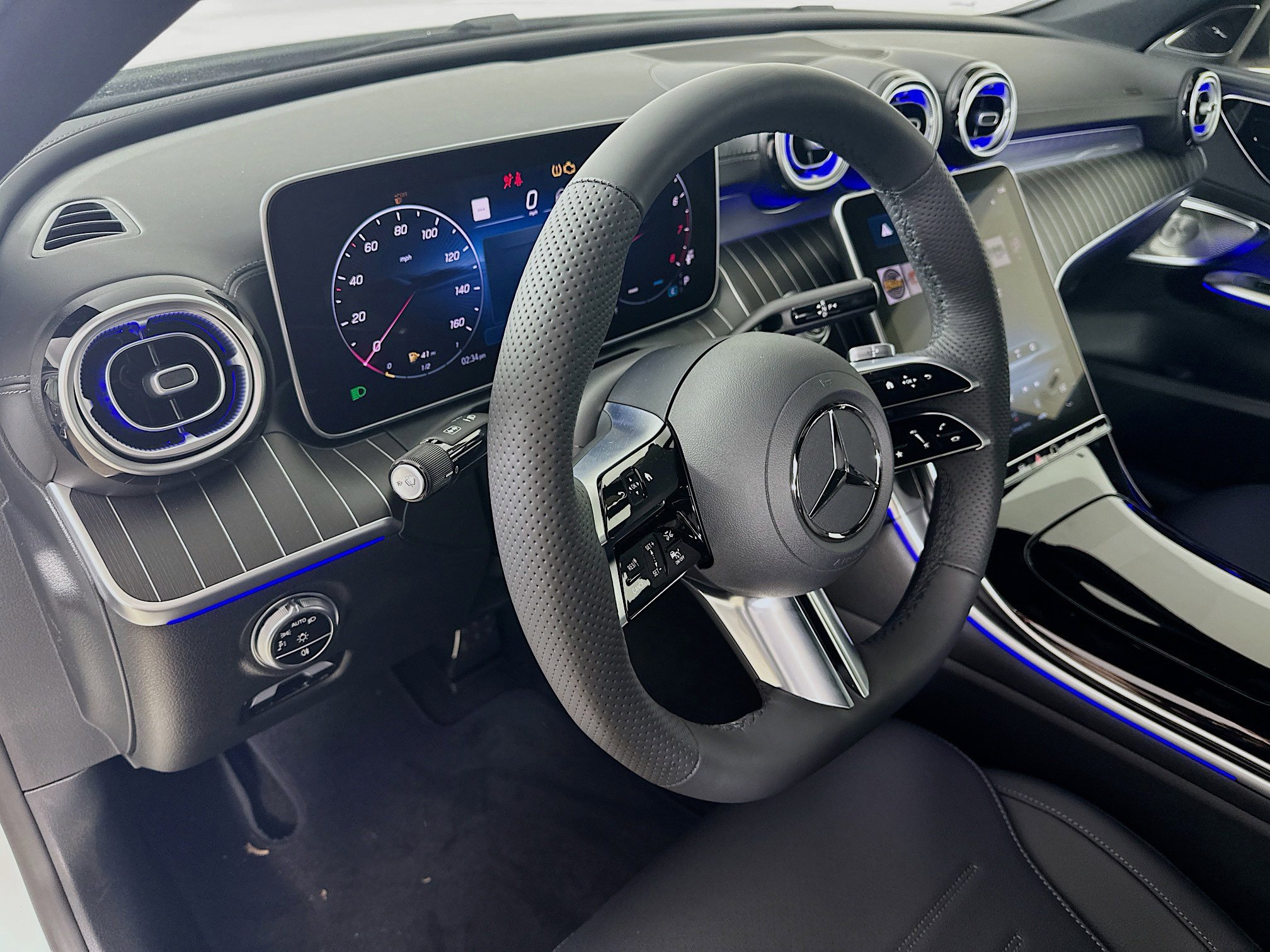 2025 Mercedes Benz C 300 4MATIC Sedan photo 9