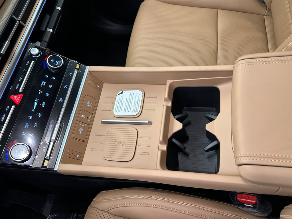 2026 Hyundai Santa Fe Calligraphy photo 30