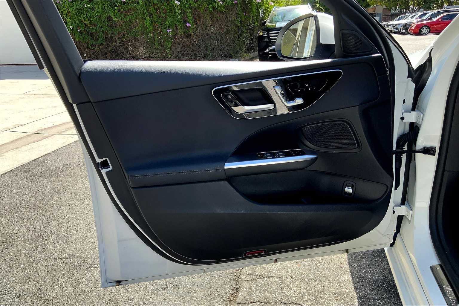 2022 Mercedes Benz C 300 photo 19