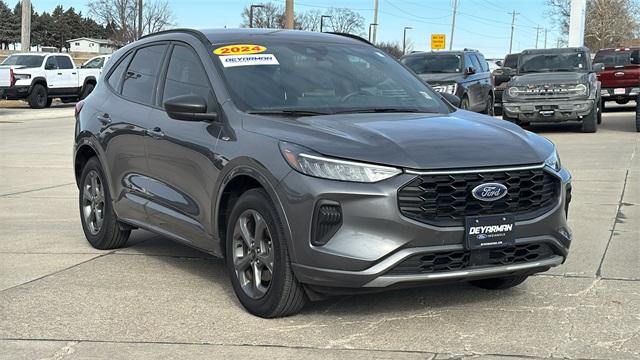 2024 Ford Escape ST-Line