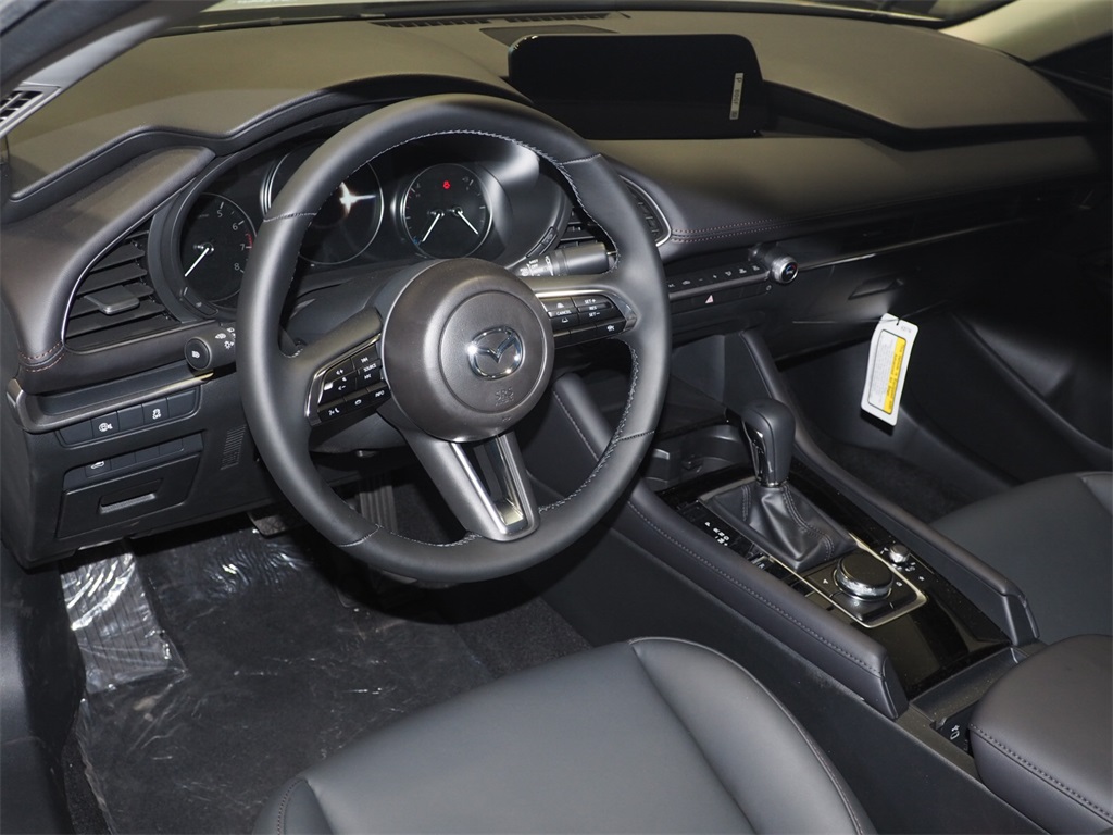 2025 Mazda Mazda3 2.5 Select Sport photo 3