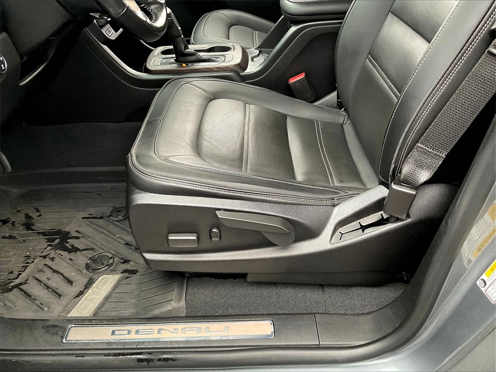 2021 Gmc Canyon Denali photo 32