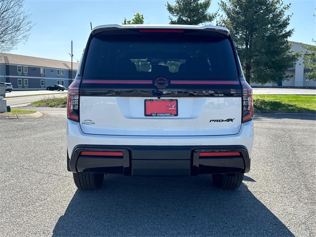 2025 Nissan Armada photo 5