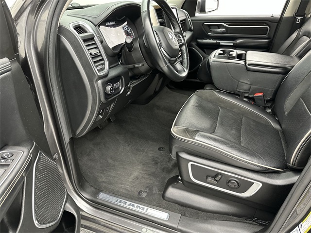 2022 Ram 1500 Laramie photo 3