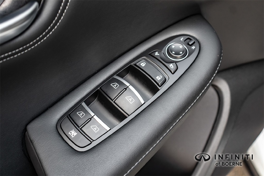 2025 Infiniti QX55 Luxe photo 22