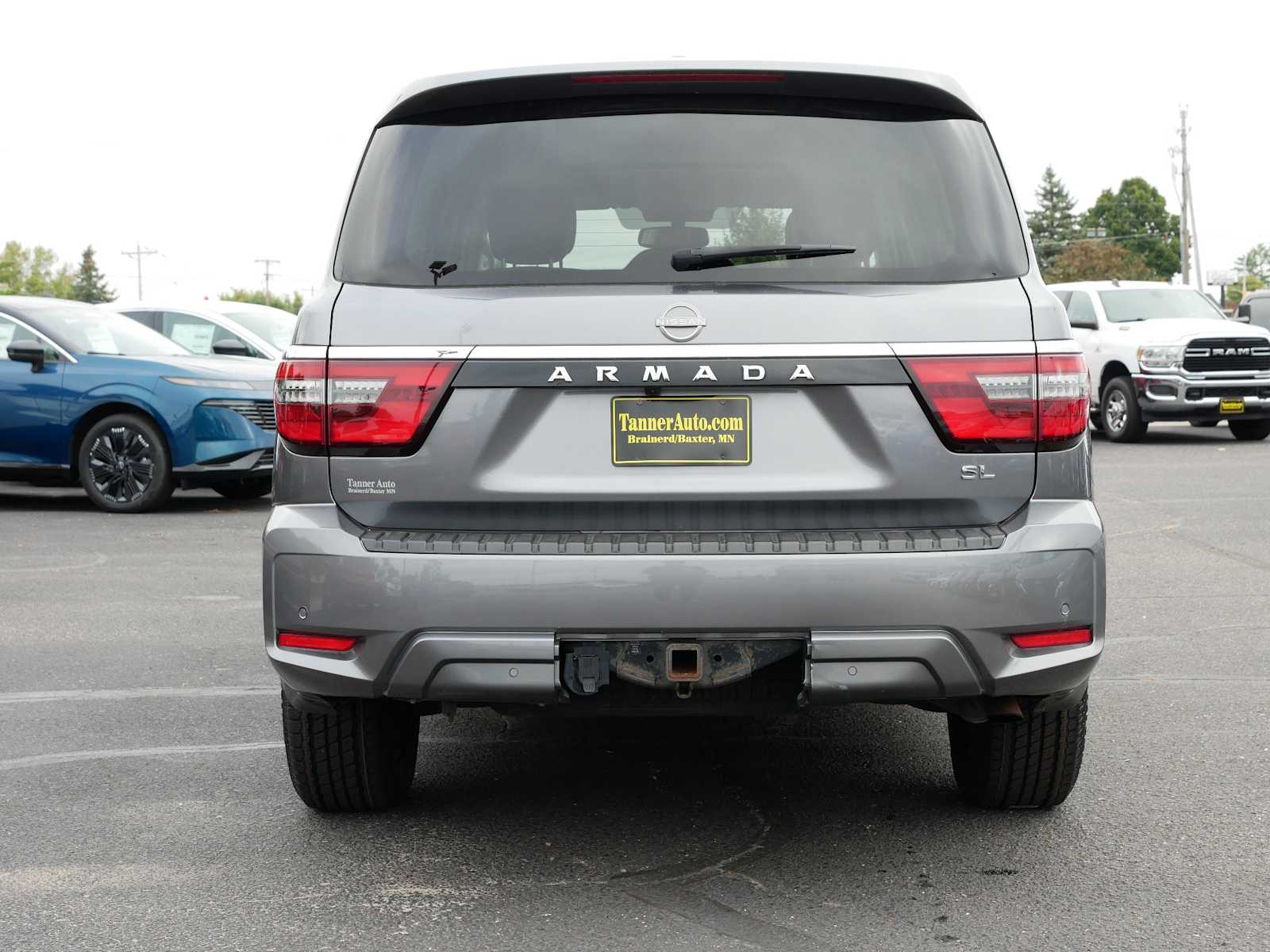 2021 Nissan Armada SL photo 6