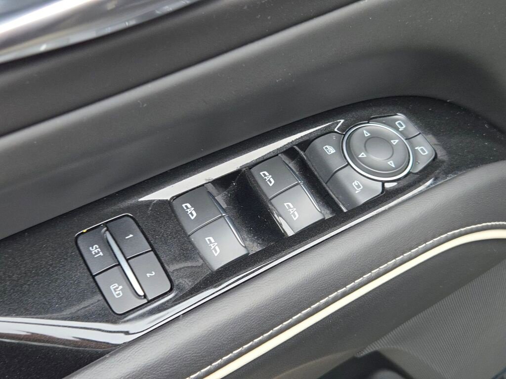 2023 Cadillac Escalade V-Series photo 25