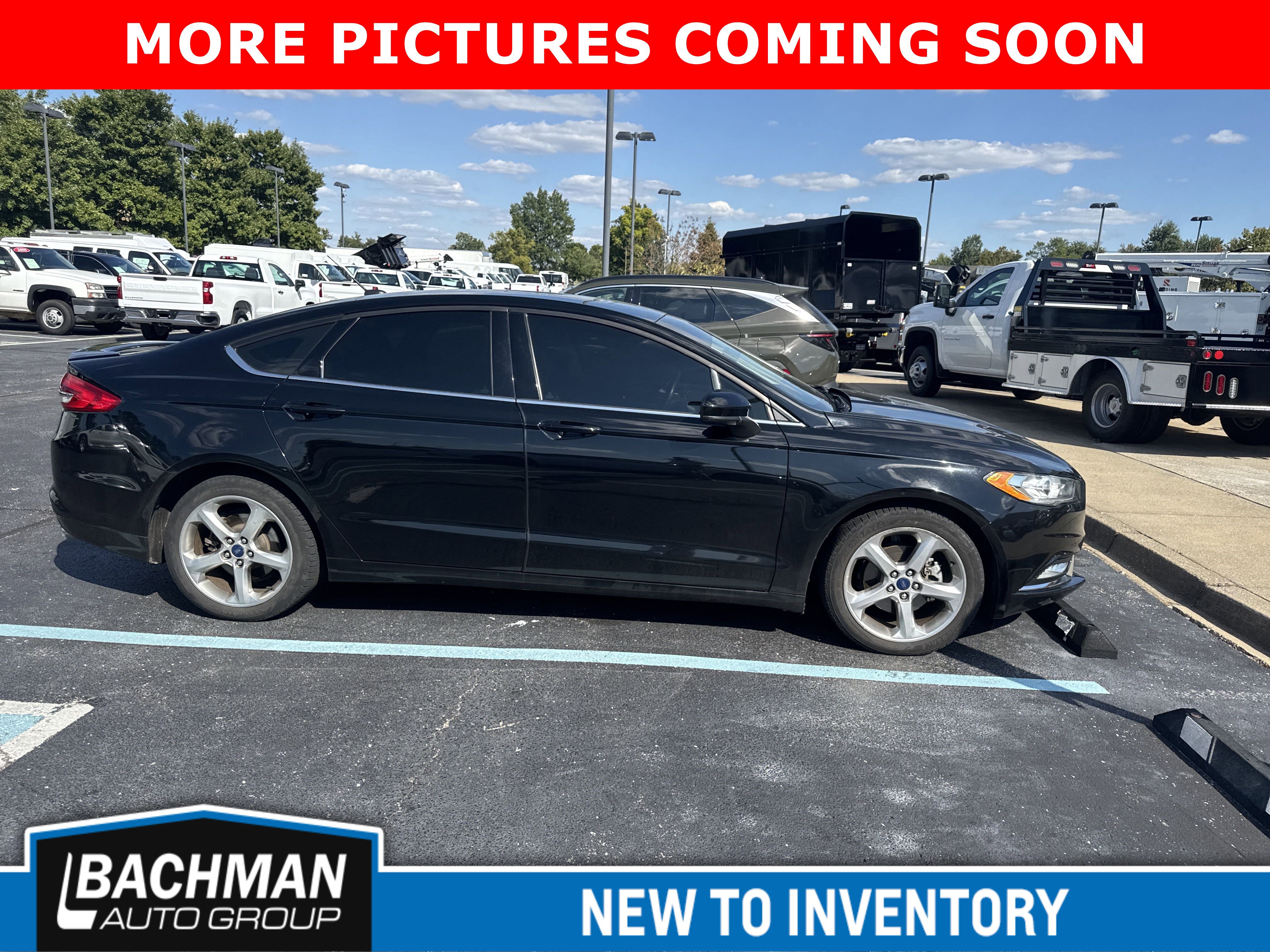 Used 2018 Ford Fusion SE with VIN 3FA6P0HD9JR230592 for sale in Jeffersontown, KY