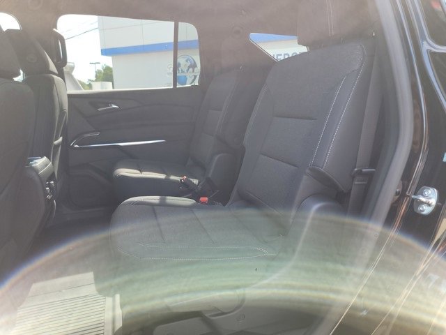 2026 Chevrolet Traverse photo 14