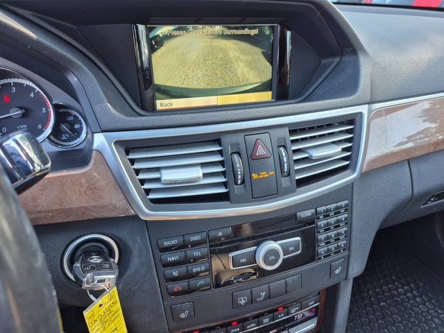 2012 Mercedes Benz E 350 photo 11