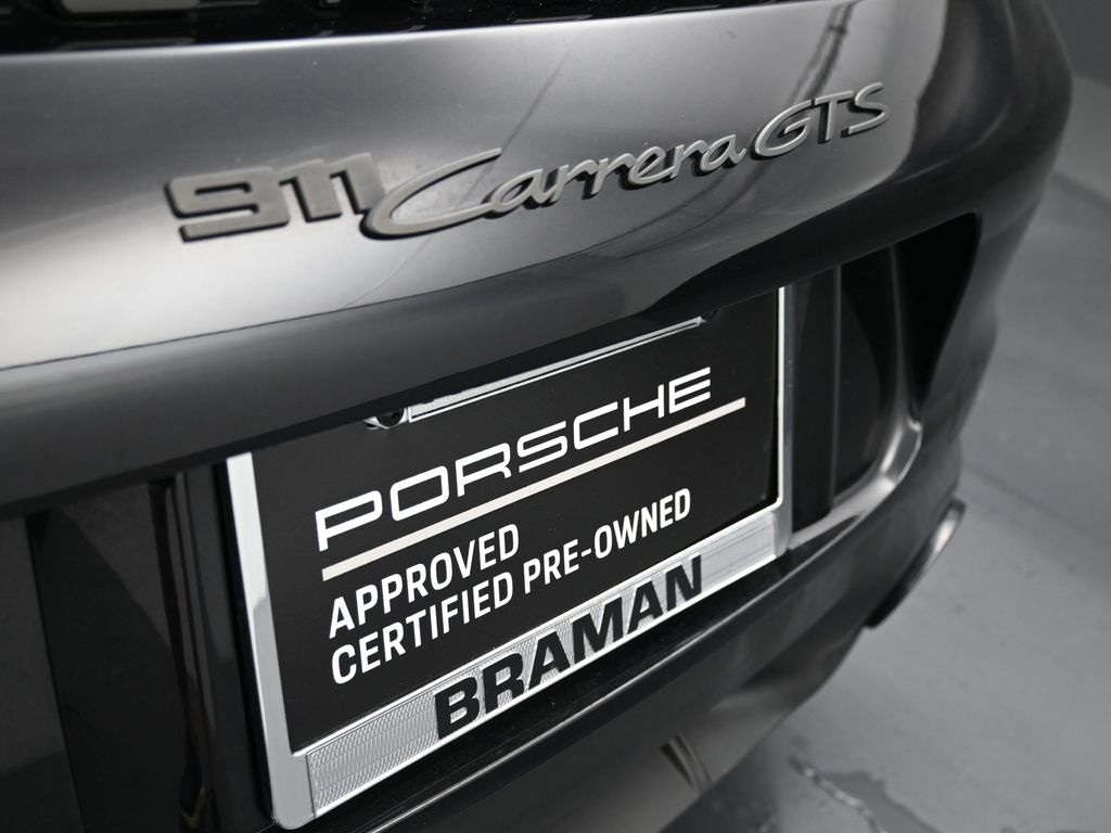 2024 Porsche 911 GTS photo 20