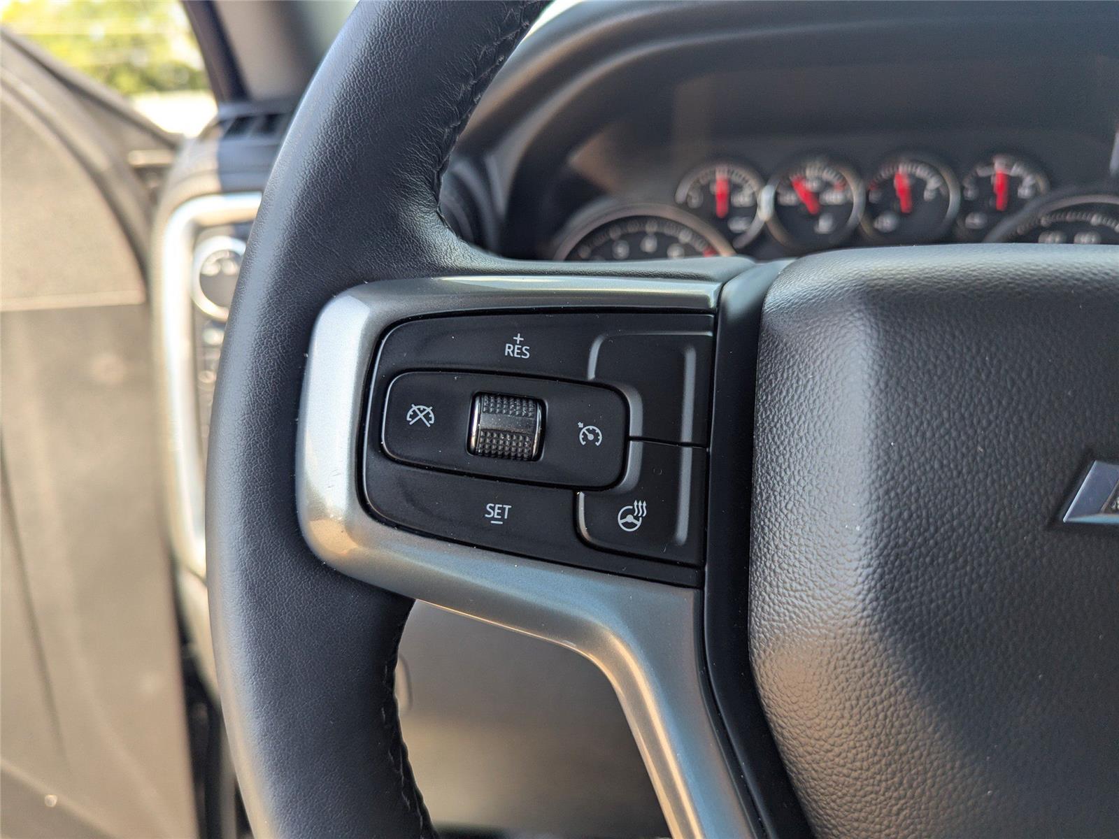 2022 Chevrolet Silverado 1500 RST photo 30