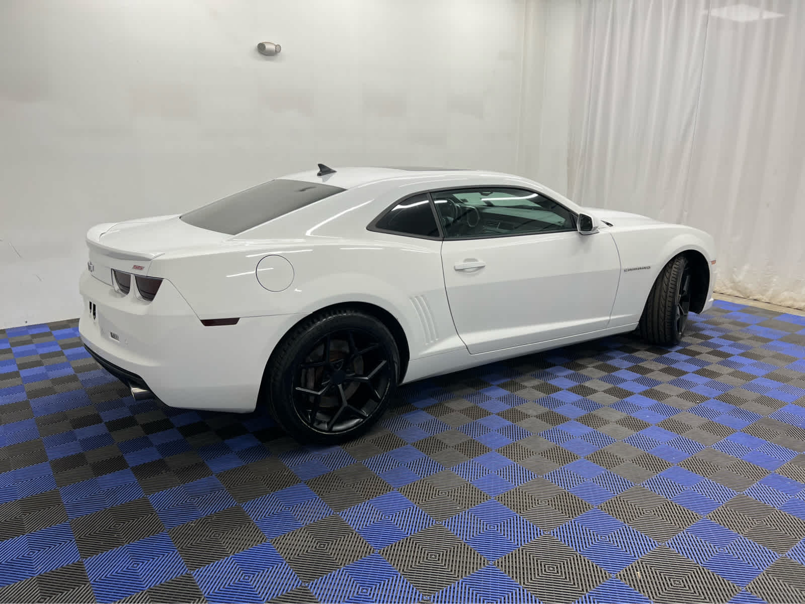 2011 Chevrolet Camaro 2SS photo 8