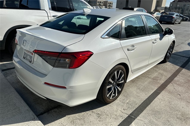 2022 Honda Civic EX photo 3
