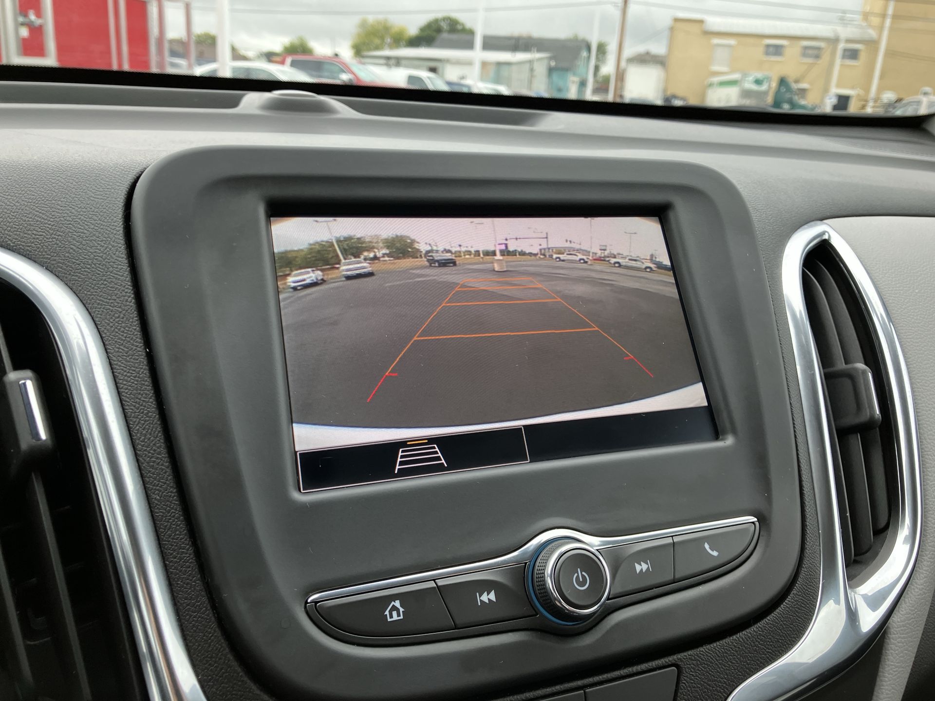 2024 Chevrolet Equinox LS photo 24