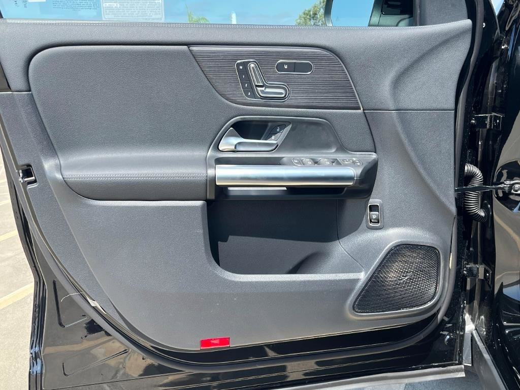 2026 Mercedes Benz GLA 250 photo 11