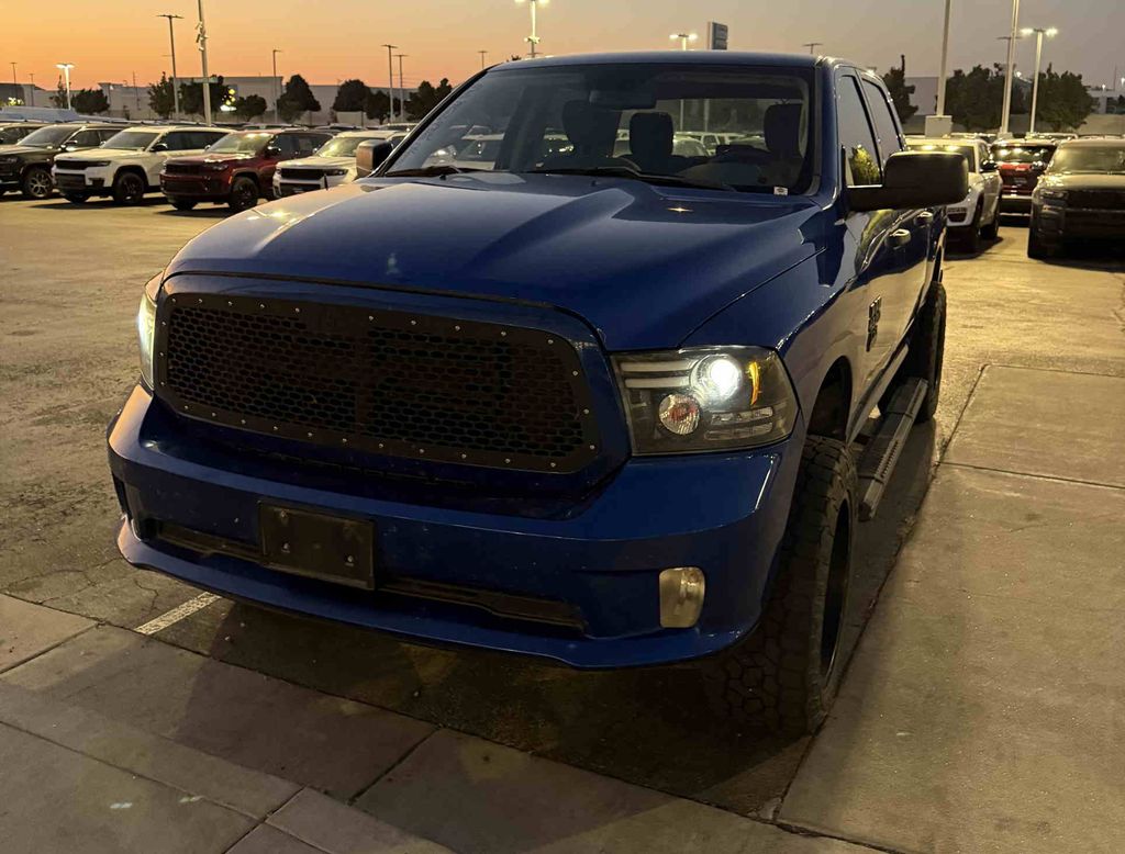 2017 Ram 1500 Express photo 3